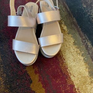 Mossimo Sandal Rose Ankle Strap Cork Wedge Platform, size 7
